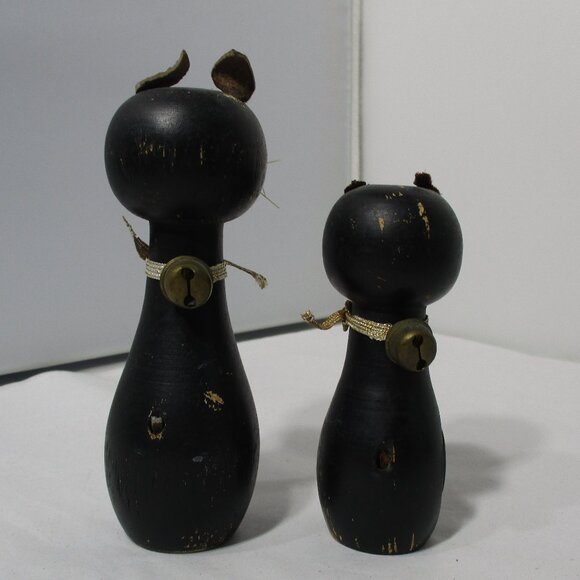 Vintage MCM Black Cat Kittens Magnetic Wood Wooden Salt & Pepper Shakers - Picture 5 of 9